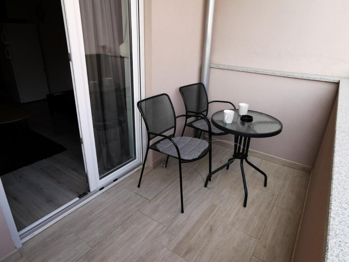 Frane Apartment พูลา ภายนอก รูปภาพ